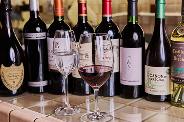 赤白ワインやスパークリングもご用意◎大人チューハイもおすすめ